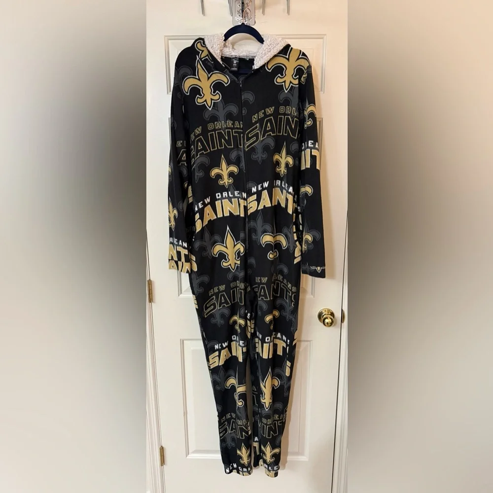 New Orleans Saints NFL Sherpa Lined Hooded Onesie Sleepwear Size L